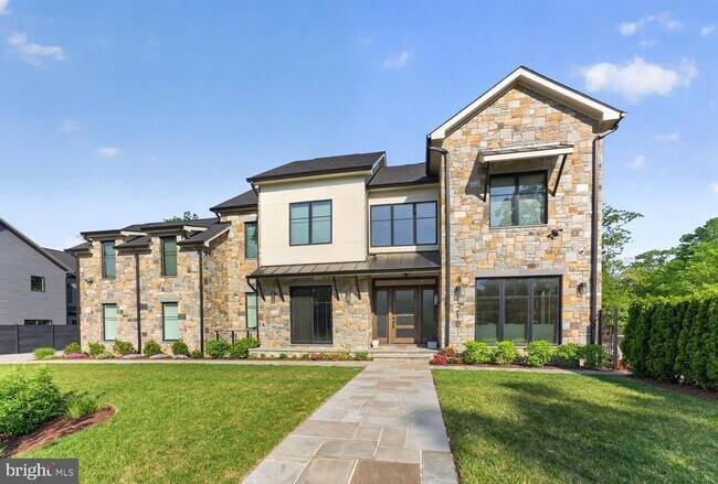 Building Photo - 1218 Karig Pl