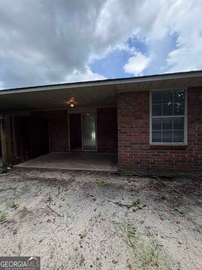 Building Photo - 414 Admiral's Walk Dr