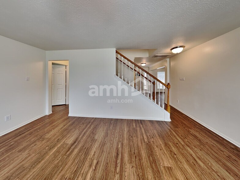 Building Photo - 13310 Ryan Landing Dr