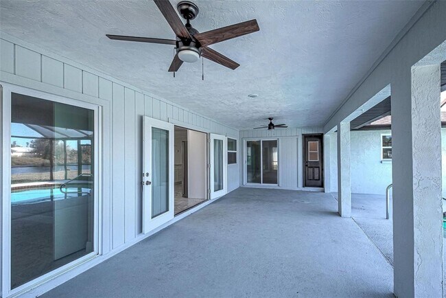 Building Photo - 7379 Snow Dr