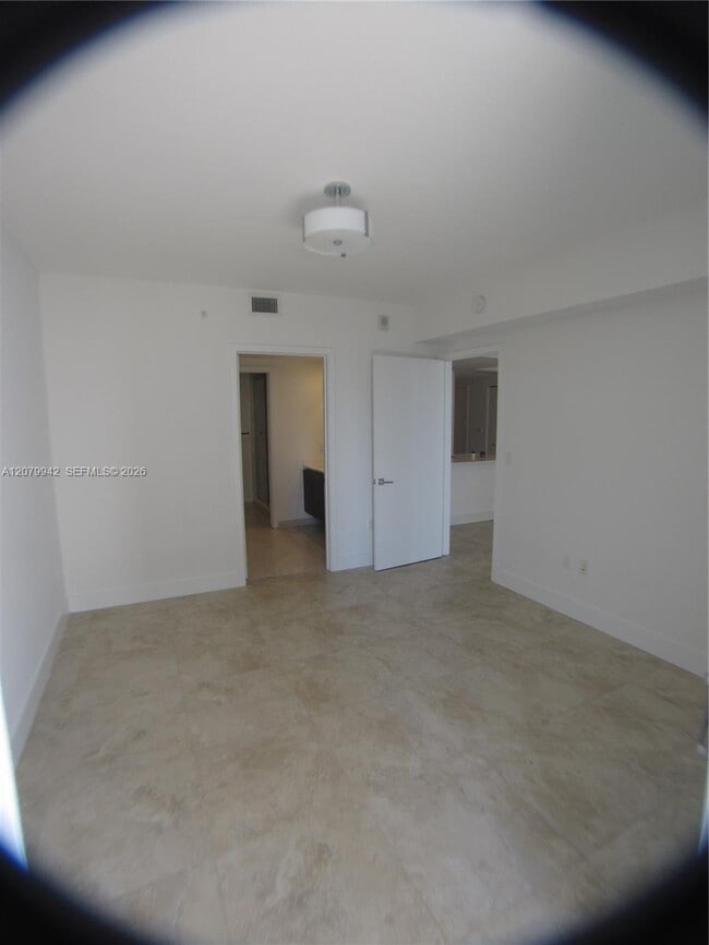 Building Photo - 488 NE 18th St