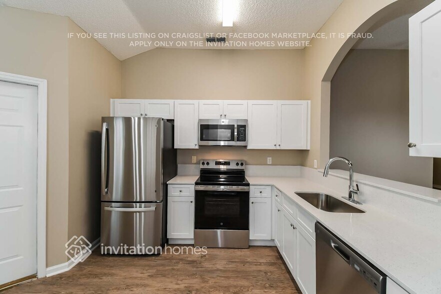 Building Photo - 1519 Slash Pine Ct