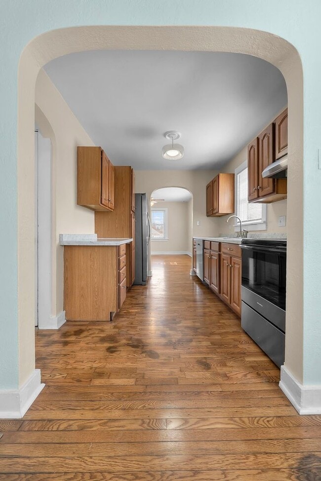 Building Photo - Charming home in Jackson, just minutes from Uptown!