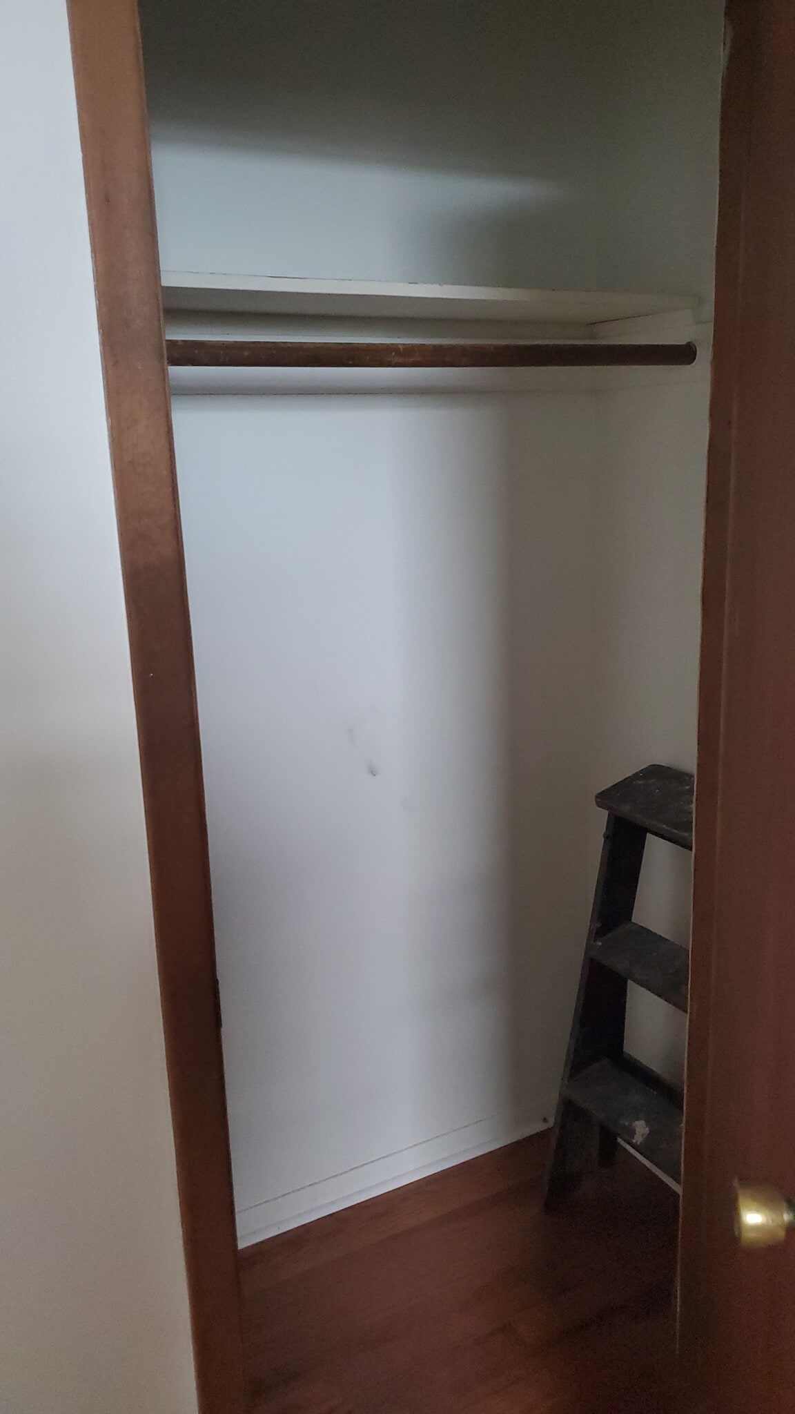 Building Photo - 432 N Milwaukee Ave