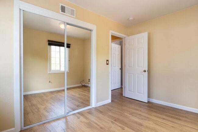 Building Photo - Pacific Grove Coastal Cottage – 2 Bedroom