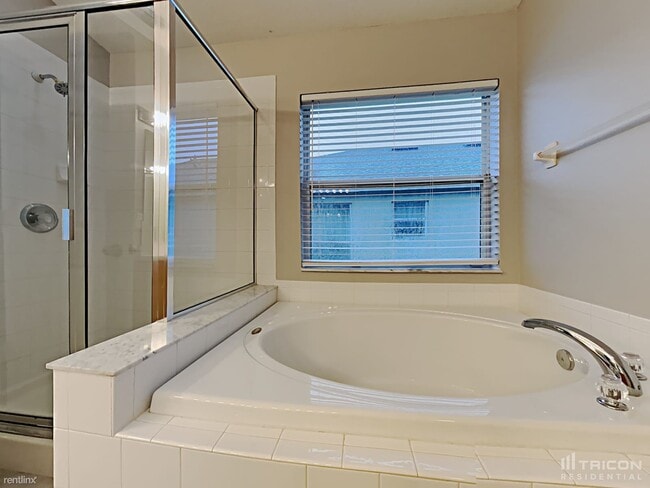 Building Photo - 7848 Mariners Harbour Dr