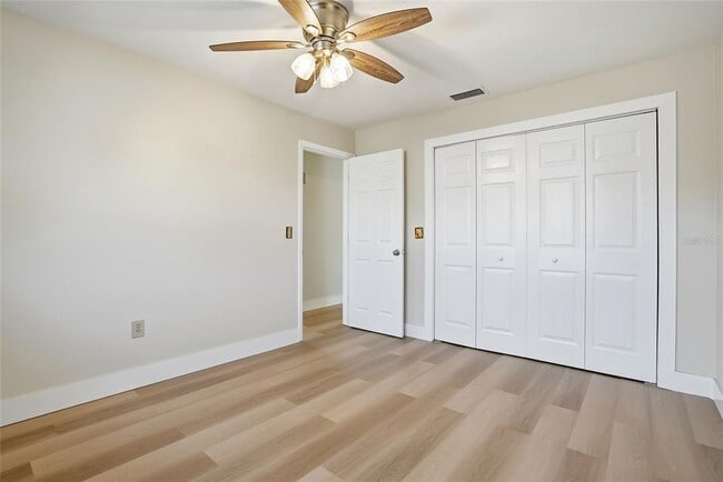 Building Photo - 1801 62nd Terrace S