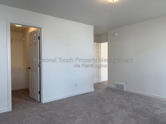 Building Photo - 6767 32nd St S