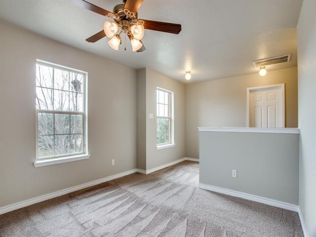 Building Photo - 1208 Boxwood Dr