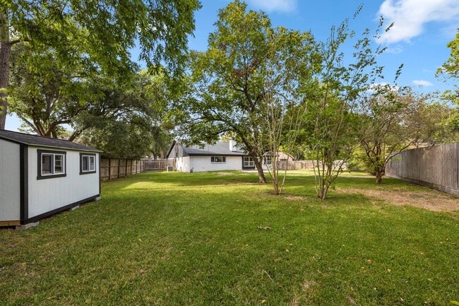 Building Photo - 12307 Nova Ct