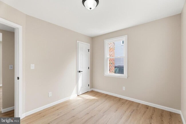 Building Photo - 706 Sue Grove Rd