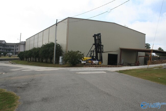 Building Photo - 5361 Bay Village Dr