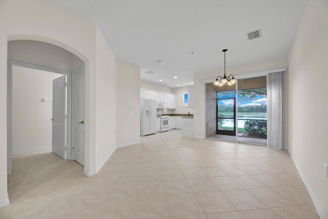Building Photo - 3171 Cottonwood Bend