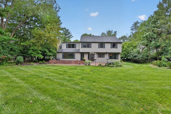 Building Photo - 6 Mill Race Pl