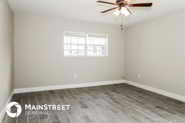 Building Photo - 9311 SW 38th St