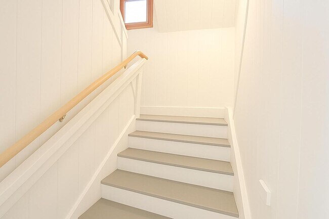 Building Photo - 69 Hungerford Terrace