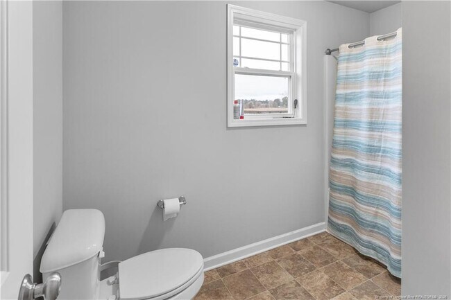 Building Photo - 140 Denning Farms Ln