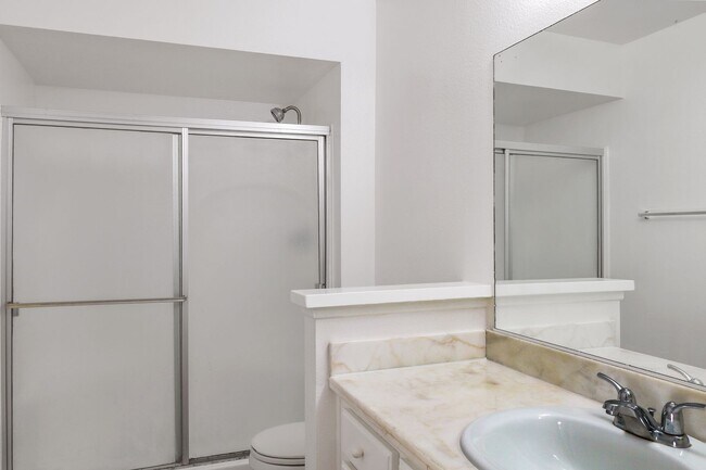 Building Photo - Gated Anaheim 3 Bedroom Home | Attached 2-Car Garage | Central A/C