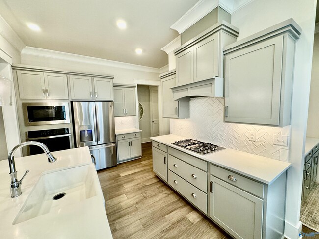 Building Photo - 314 Clift Home Pl Dr