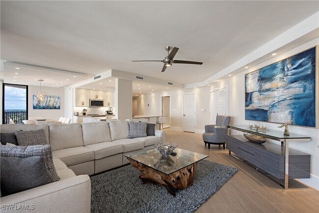 Building Photo - 850 S Collier Blvd