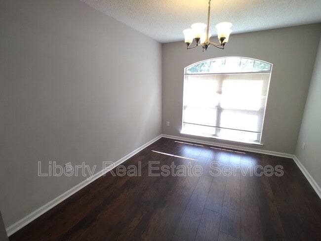 Building Photo - 101 Wayfair Ln