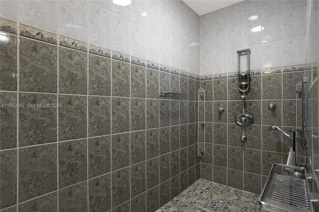 Building Photo - 11121 SW 203rd Terrace