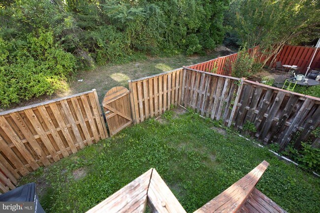 Building Photo - 12866 Hyannis Ln
