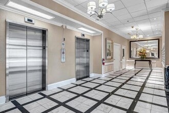 Building Photo - 311 W Ashley St