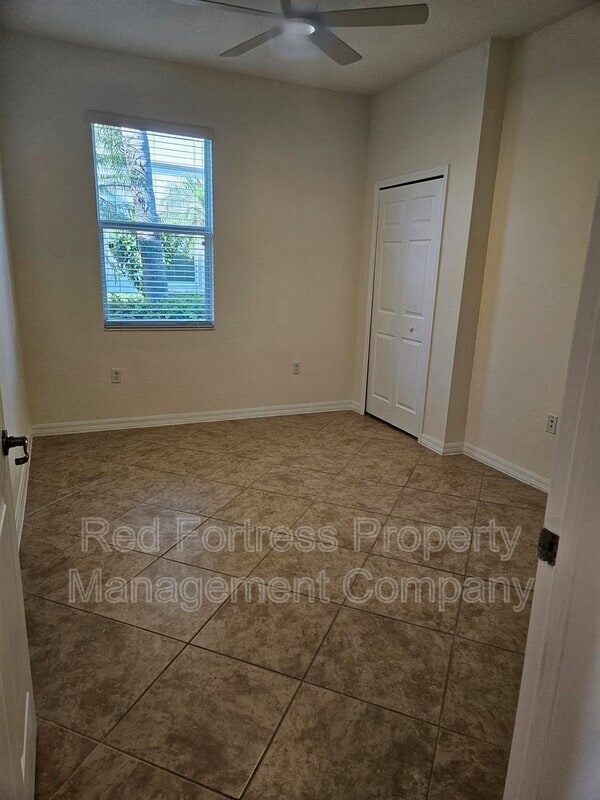 Building Photo - 17451 Old Harmony Dr