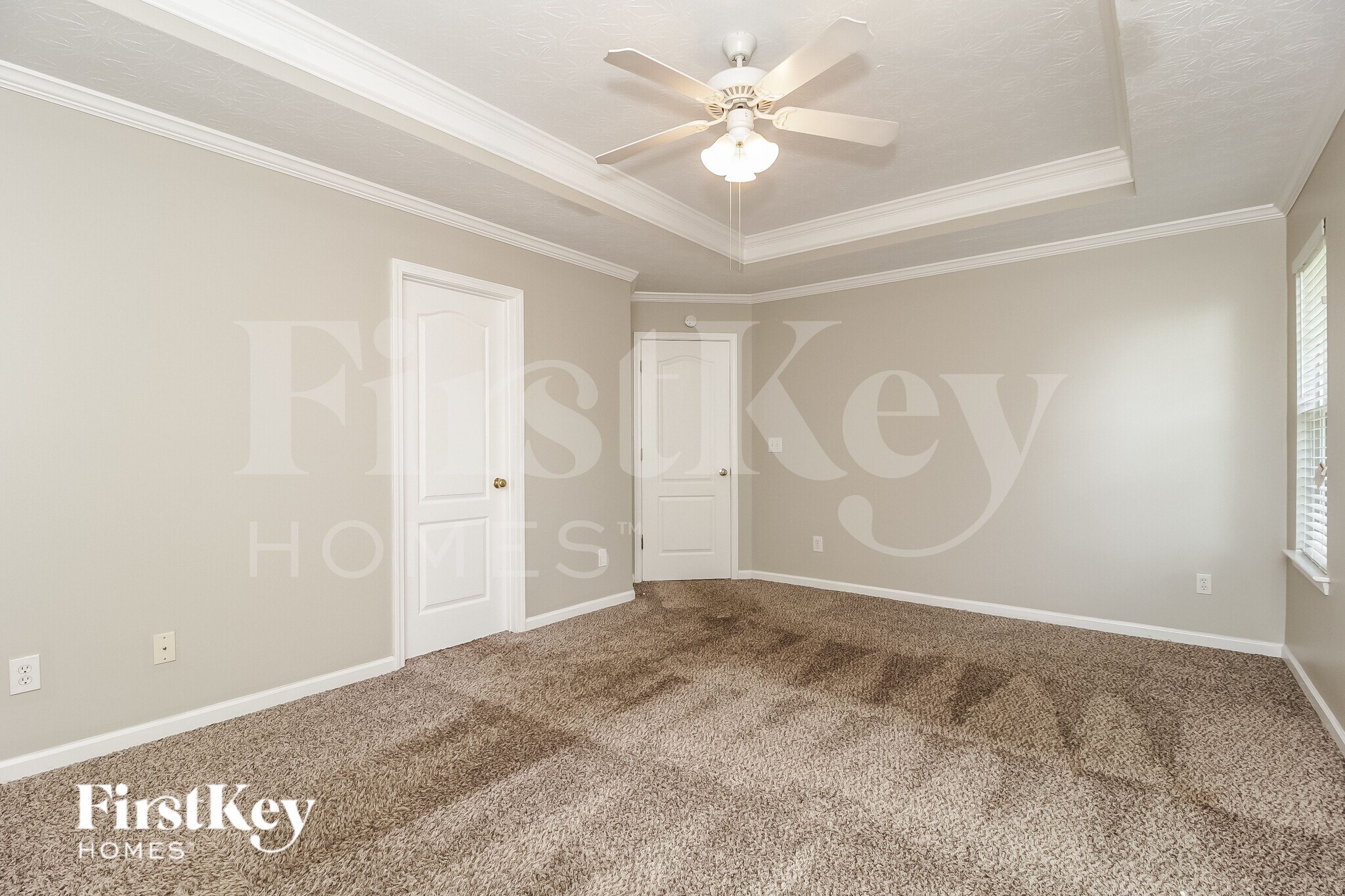 Building Photo - 5435 Yellow Pine Dr