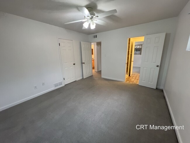 Building Photo - Charming 4-Bedroom Brick Ranch with Spacio...