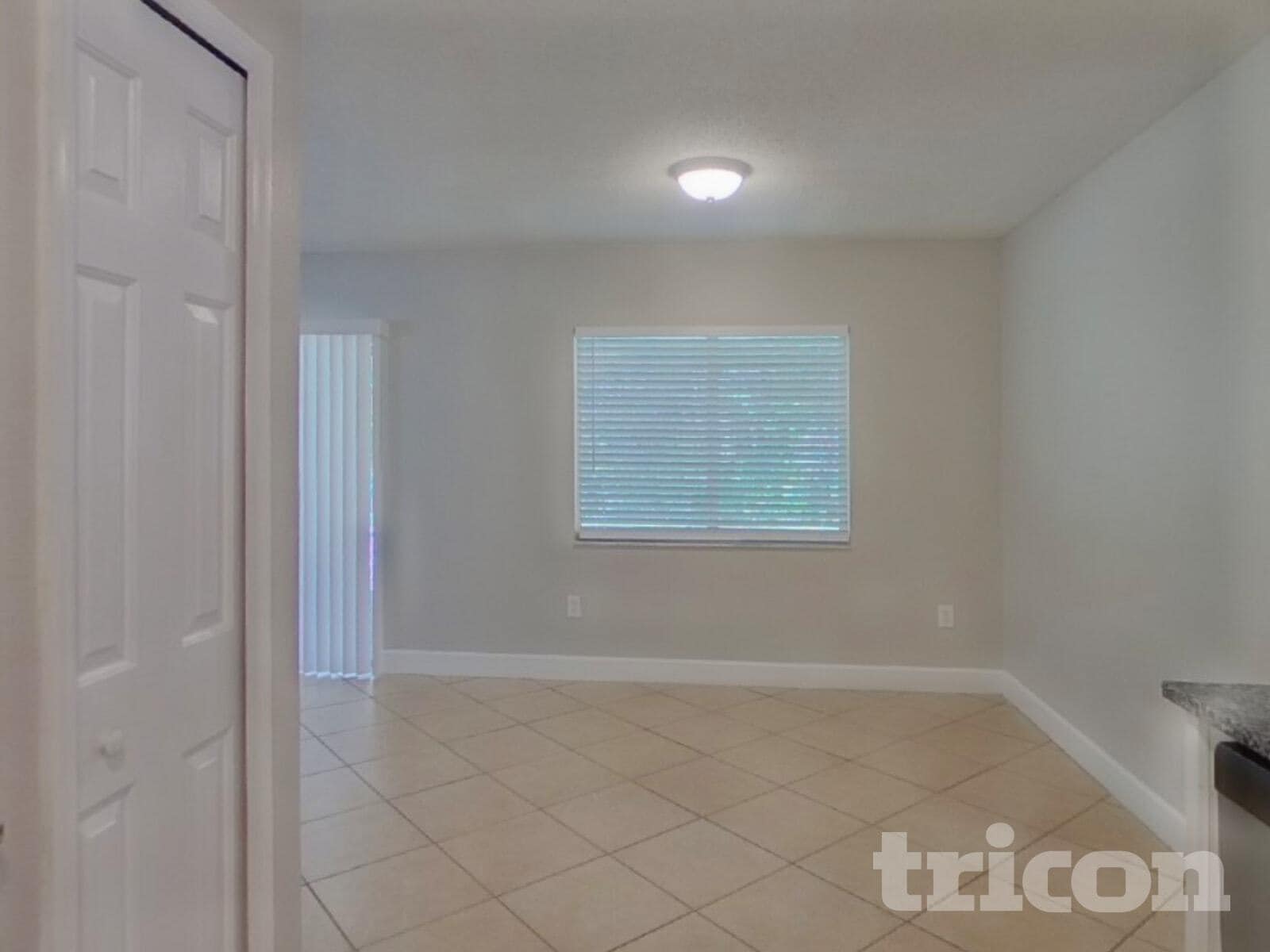 Building Photo - 27209 La Jolla Way