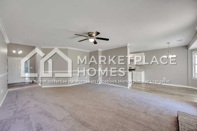 Building Photo - 1356 Royalty Dr