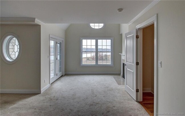 Building Photo - 467 New Haven Ave