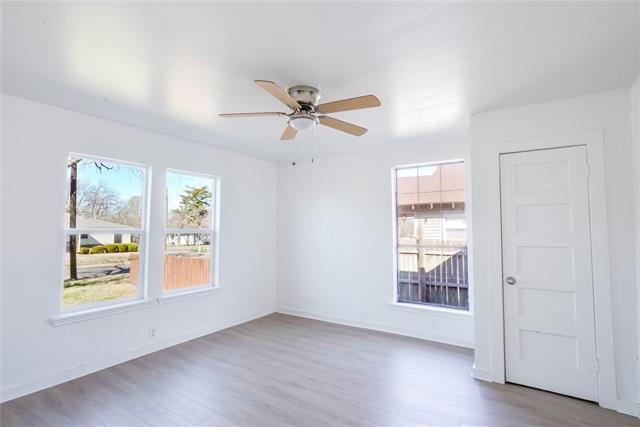 Building Photo - 217 N Burdette Ave