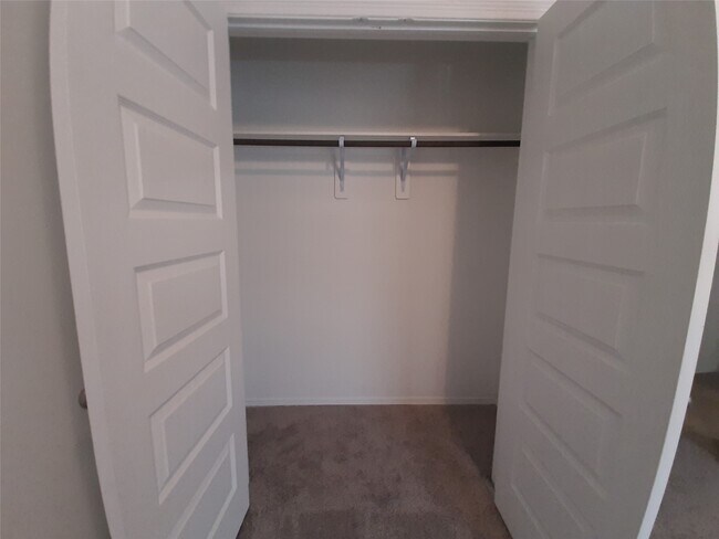 Building Photo - 16568 Moss Ln