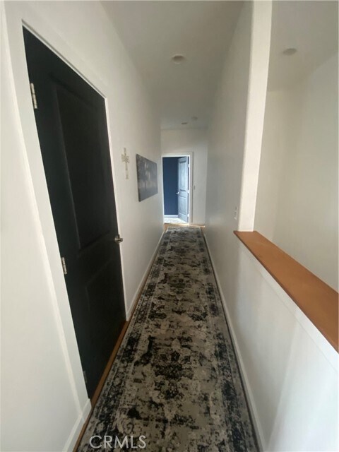 Building Photo - 18700 Oak Grove Rd