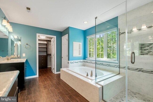 Building Photo - 21255 Olive Green Ct