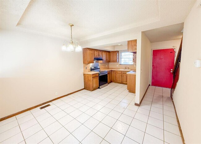 Building Photo - 3622 Wynn Cir