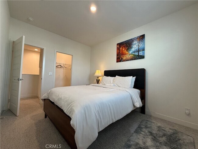 Building Photo - 4096 E Peony Paseo