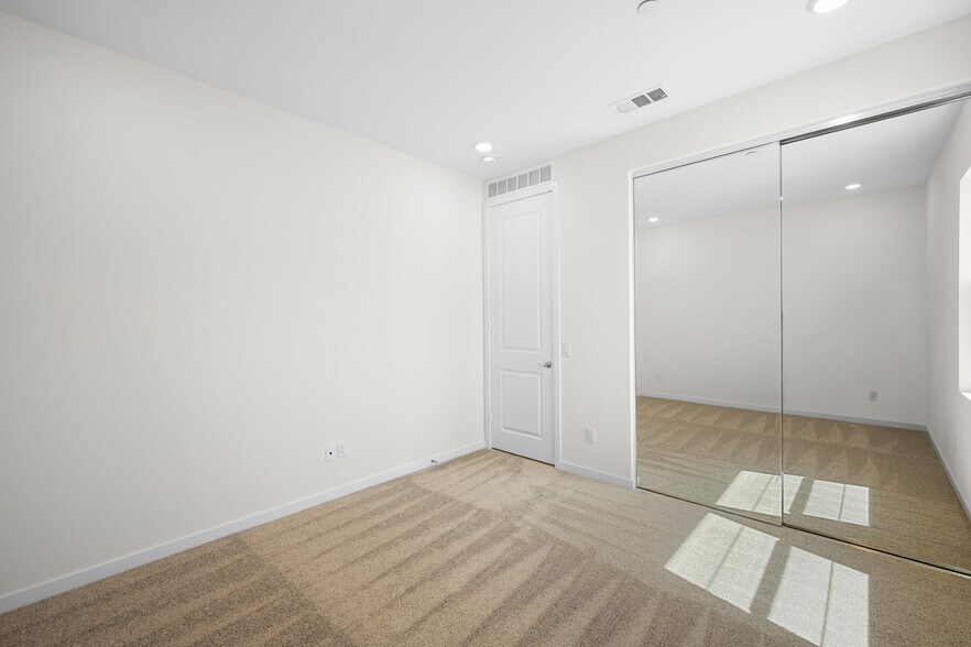 Building Photo - 23775 Orange Blossom Dr