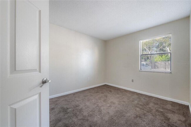 Building Photo - 12261 Sailwinds Dr