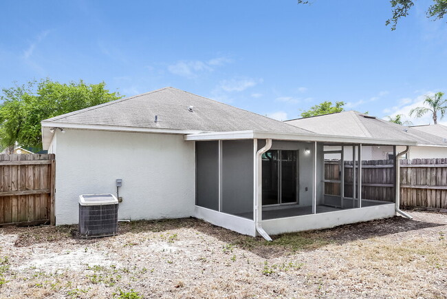 Building Photo - 11431 Ivy Flower Loop