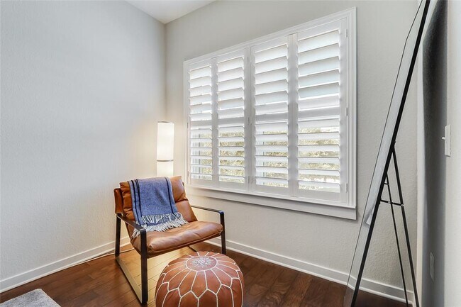Building Photo - 4121 Berkman Dr