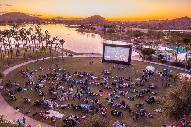 Building Photo - 9036 S 169th Dr