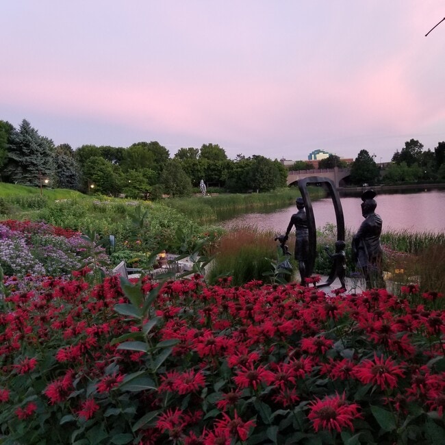 Centennial Lakes Park - 7540 Edinborough Way