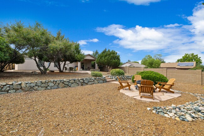 Building Photo - 5529 N Bremont Ct