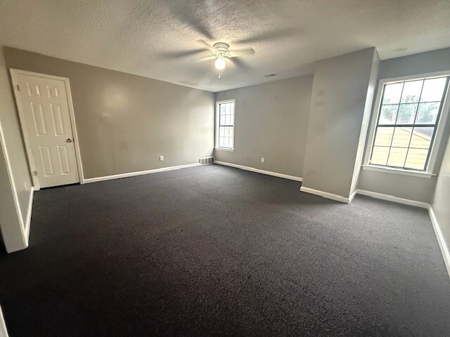 Building Photo - 4230 Cedartree Dr
