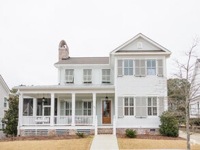 Building Photo - 908 Kestrel Dr