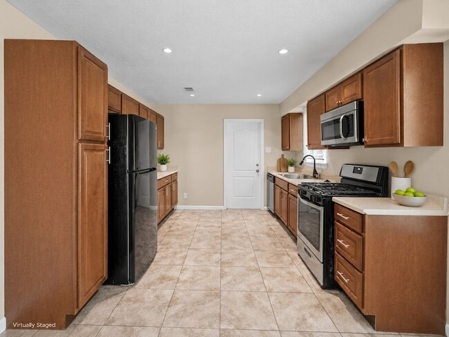 Building Photo - 2304 Cedar Bayou Rd